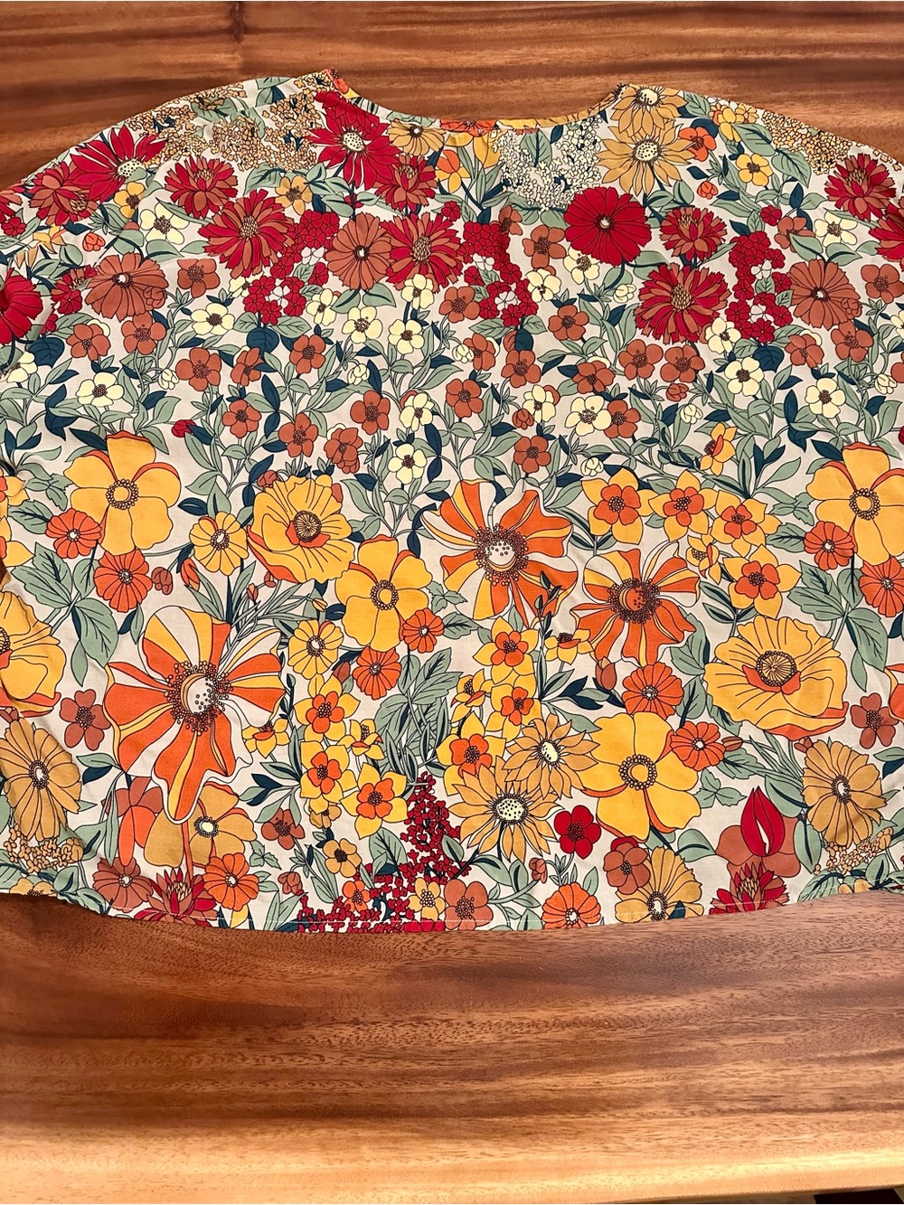 Natural Life Floral V-Neck Women’s Top - Multicolor - Picture 4 of 7